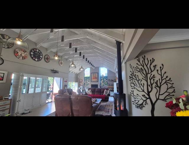 4 BEDROOM HOUSE FOR SALE IN MIDSTREAM RIDGE